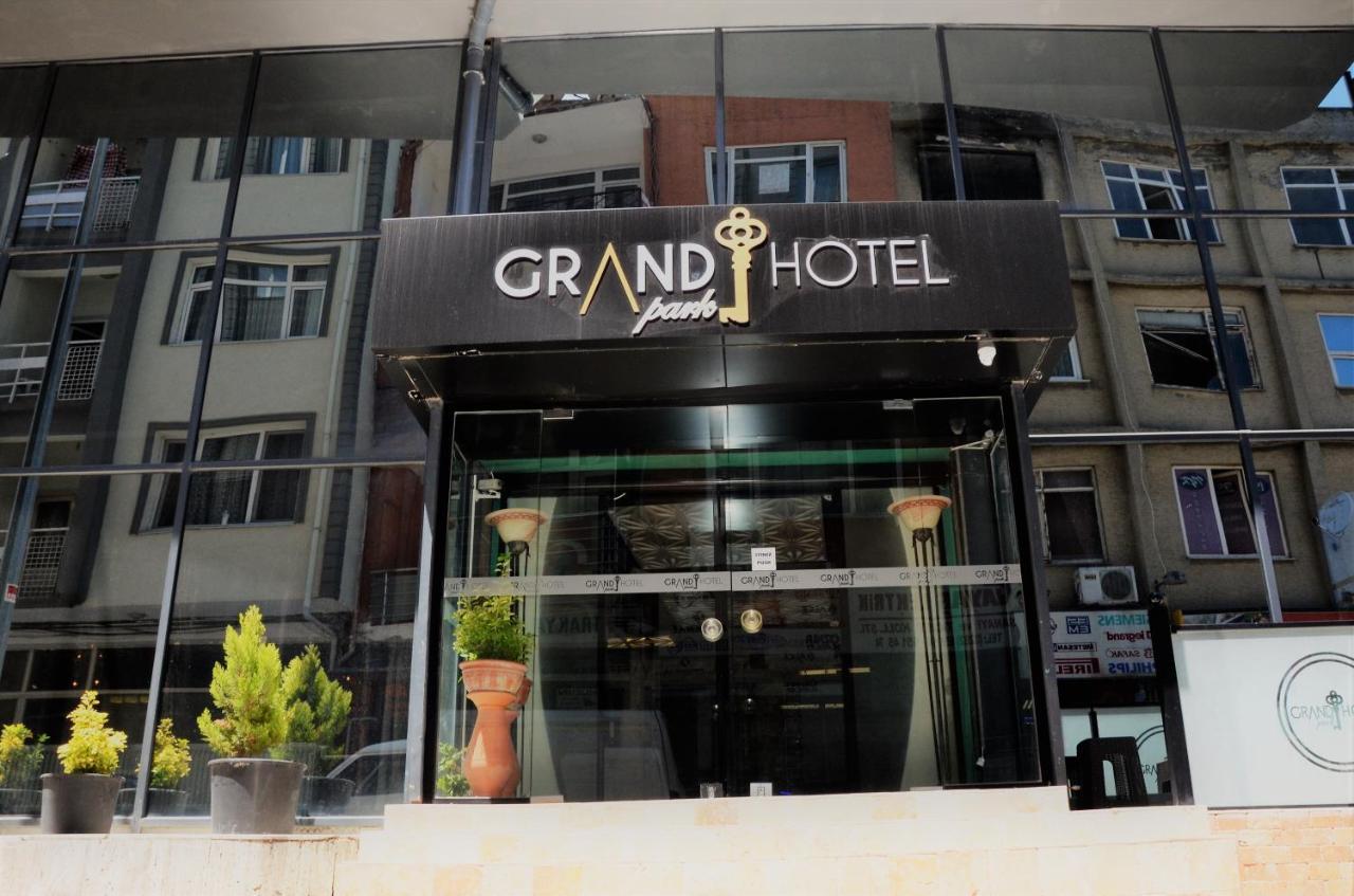 Grand Park Hotel Corlu Esterno foto